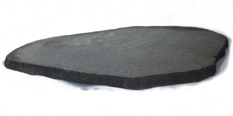 Bluestone Sawn Natural Edged 400-800 mm 20 mm thick